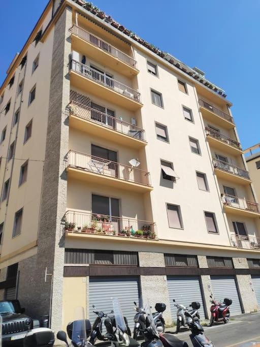 La Venezia'S Studio Flat Λιβόρνο Εξωτερικό φωτογραφία